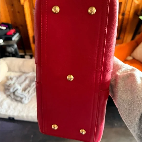 Yves Saint Laurent Bold Red Satchel - Picture 6 of 9